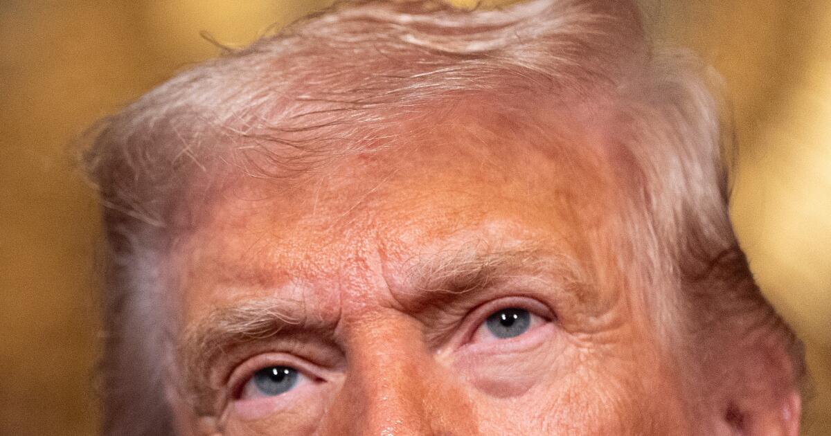 Judge blocks Trump effort to strip security clearance from attorney