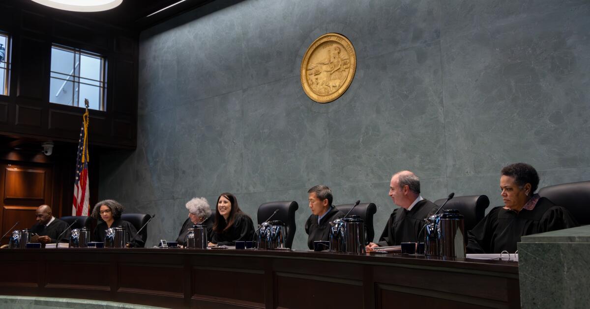 Mexican Mafia 'shot caller' wins fee fight in California Supreme Court