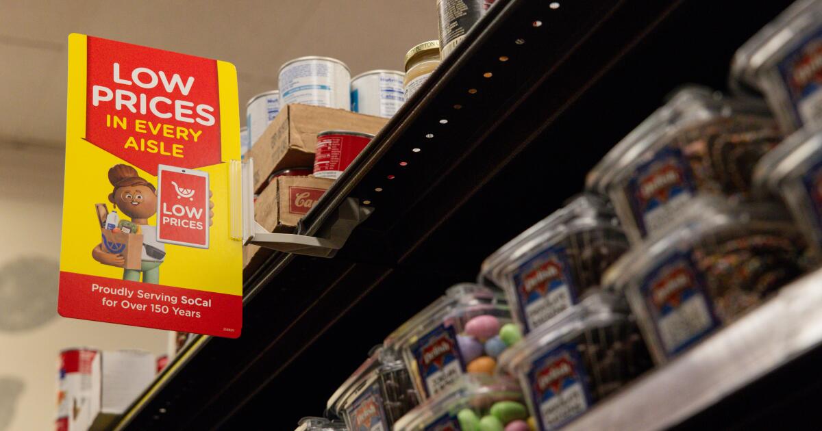 L.A. grocery stores are their own case study in economic disparities