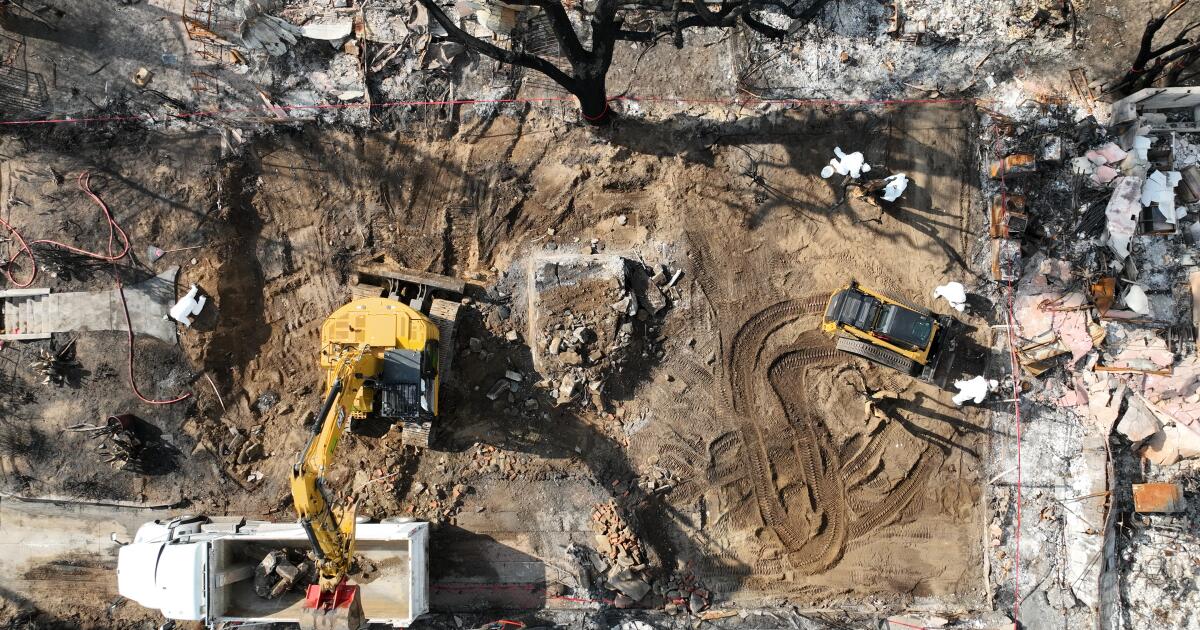 L.A. fire cleanups reports describe repeated violations, illegal dumping allegation