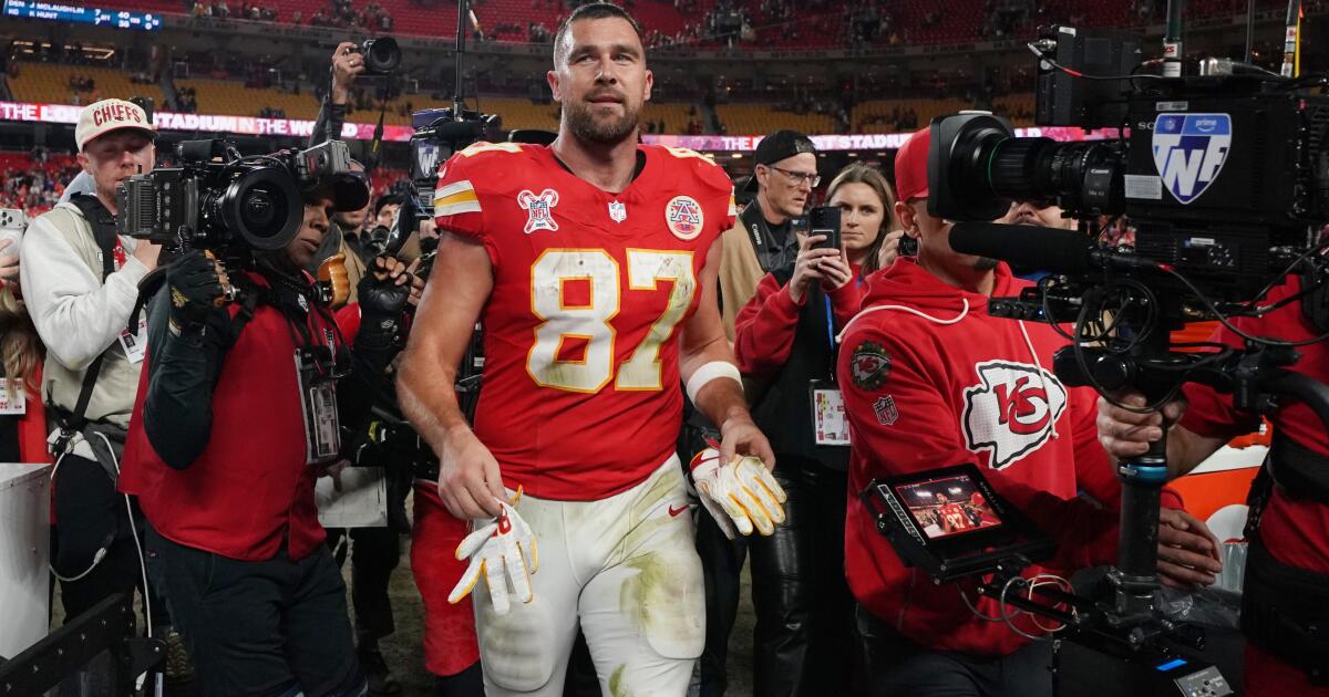 Travis Kelce ascends all-time NFL receptions list while weighing exit