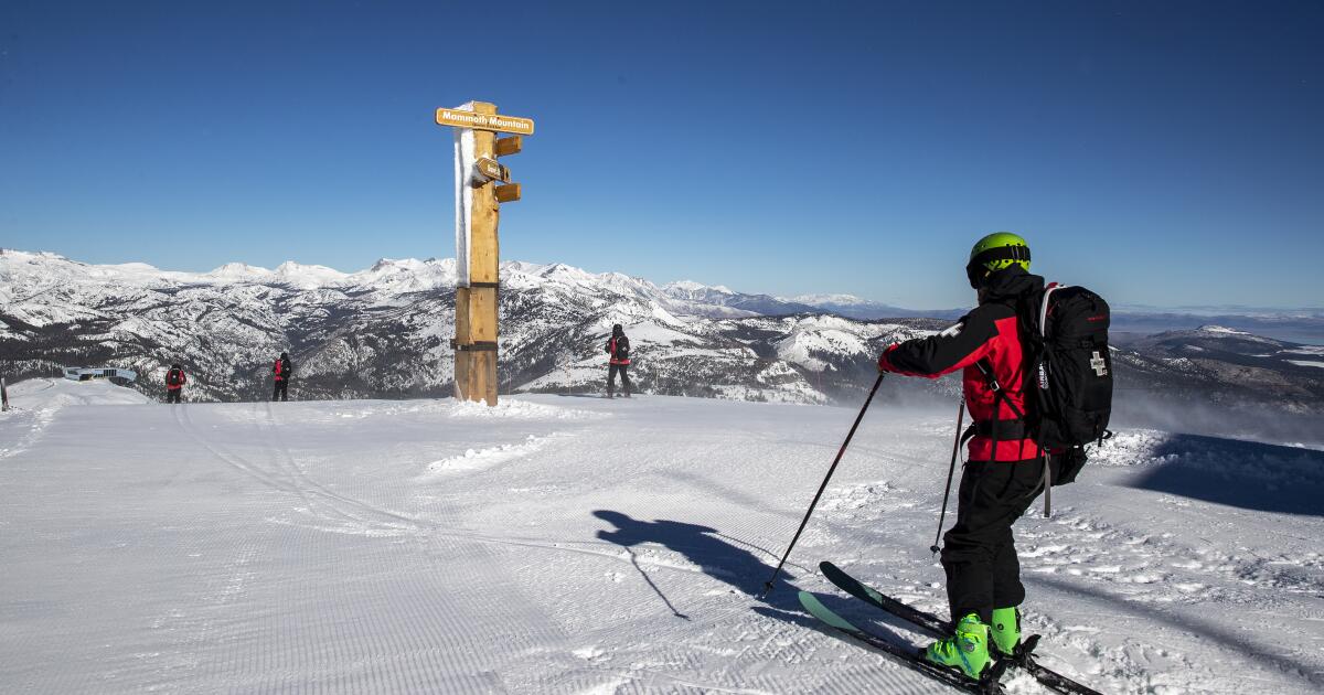 Two ski patrollers caught in avalanche at Mammoth Mountain