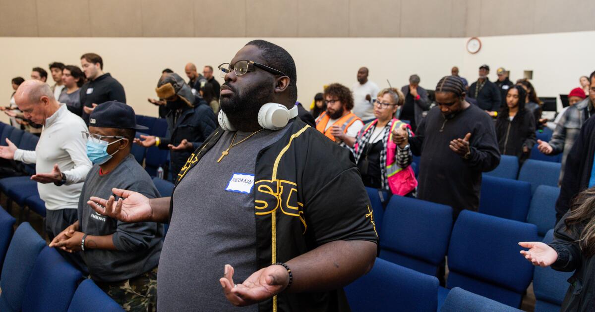 An Orange County mega-church comes to LA's skid row