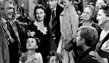 'It's a Wonderful ICE?' Trumpworld tries to hijack a holiday classic