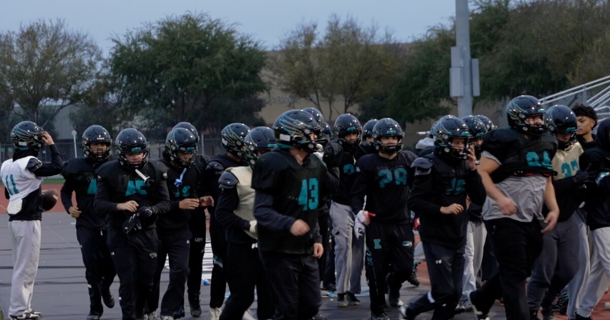 Thunderbirds take on the Warriors in CIF State Championships