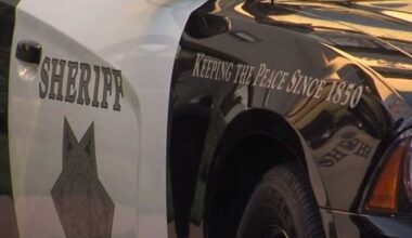 San Diego County Sheriff's Deputies Search for 15-year-old boy in Encinitas