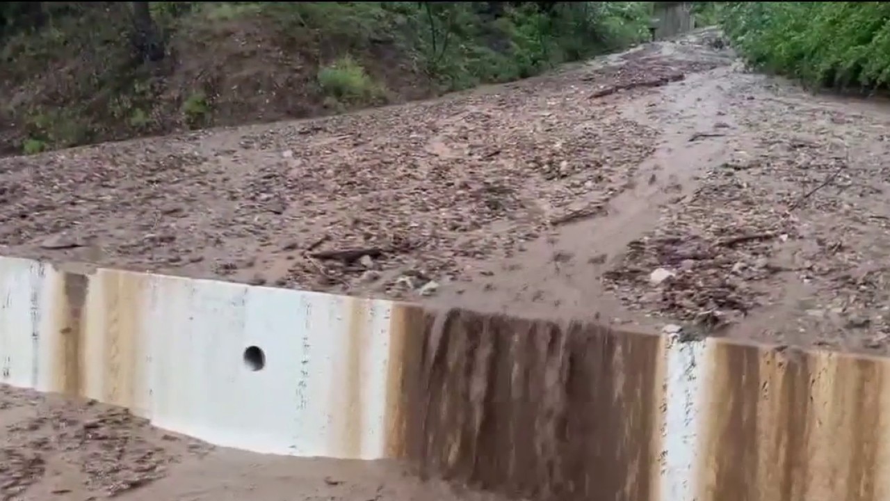 Powerful holiday storm lashes Southern California, brings mudslides