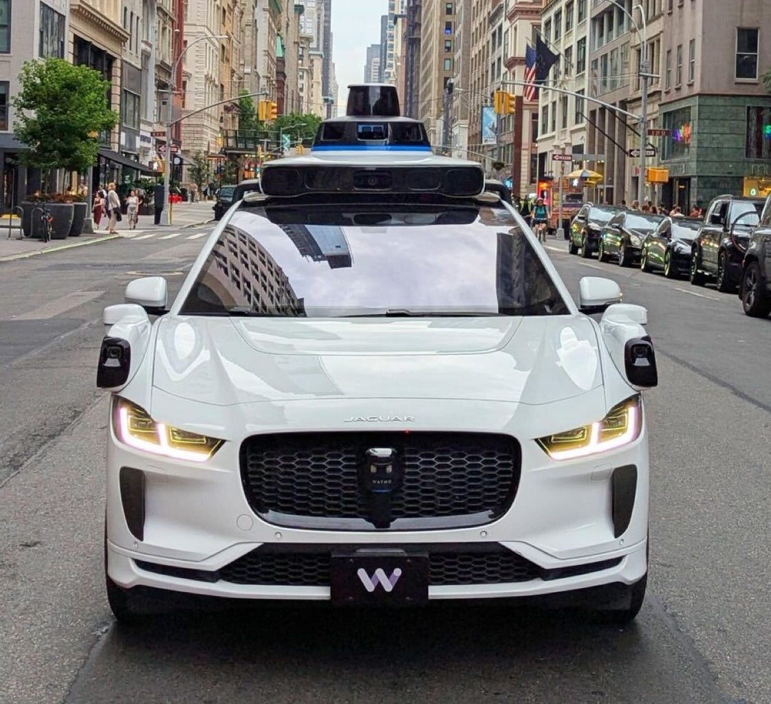 Waymo explains why its robotaxis got stuck during the SF blackout