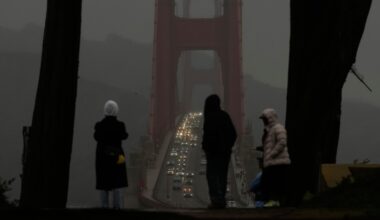 Southern California drivers urged to reconsider Christmas travel as heavy rain and winds roll in