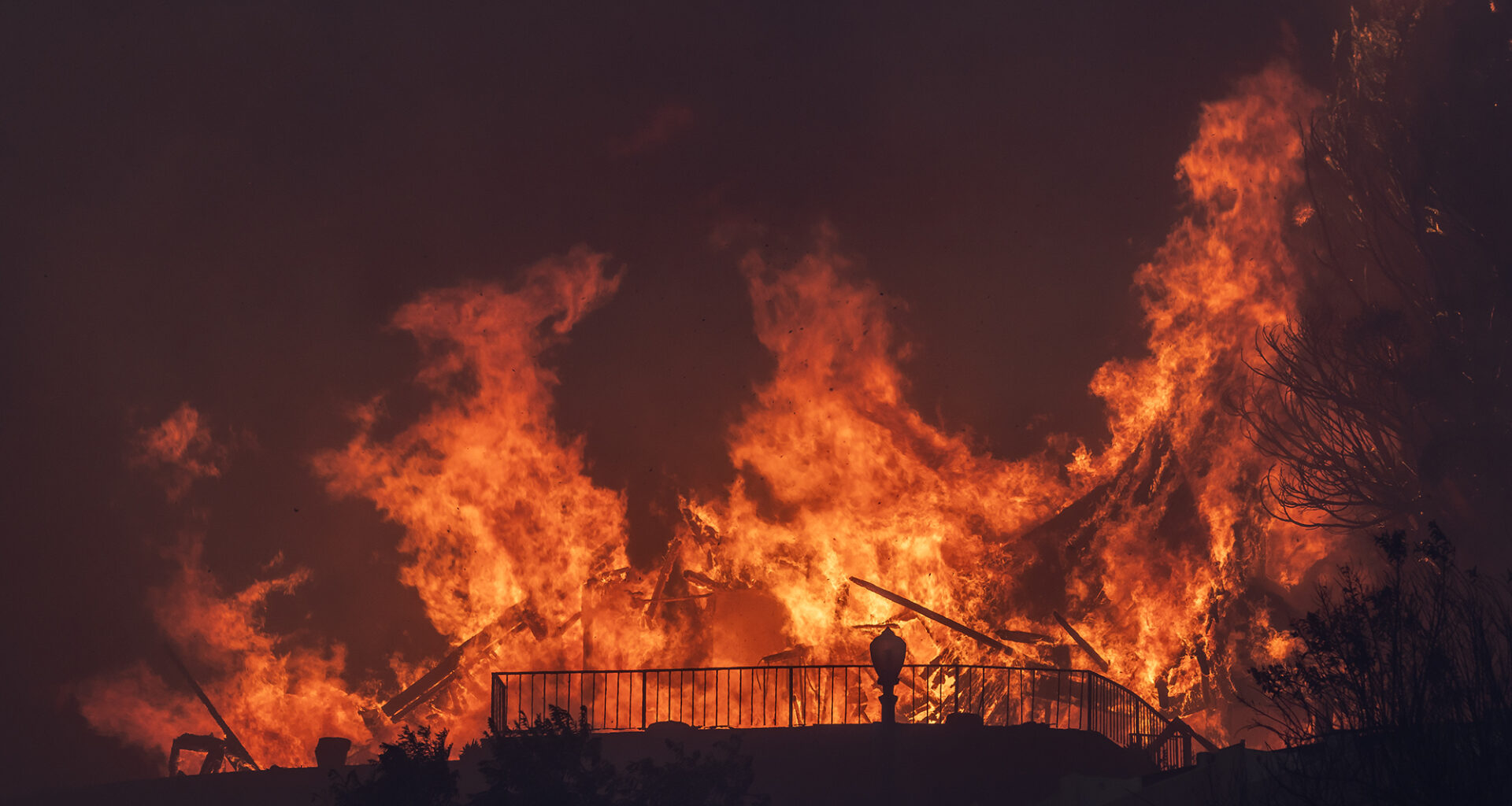 State should make insurers cover homes as they do cars