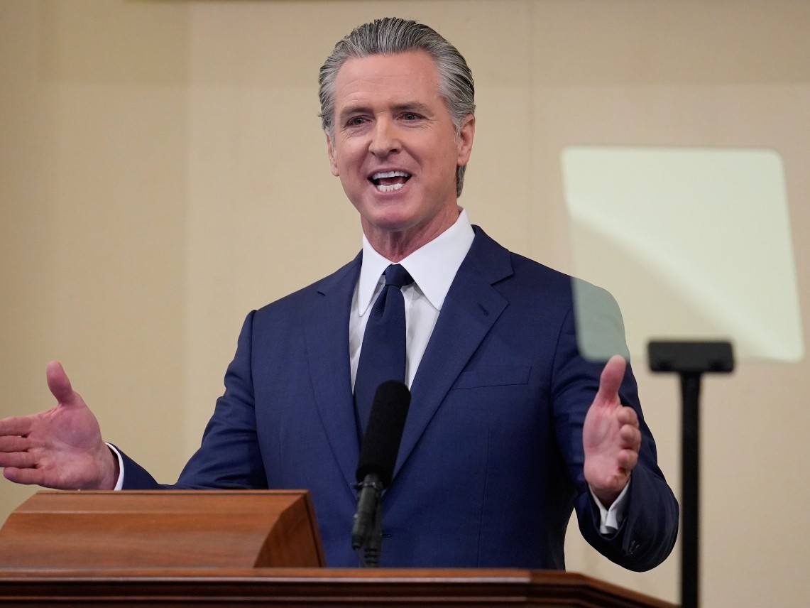Newsom calls California a “beacon” amid Trump era chaos in his final State of the State