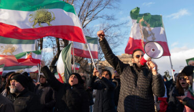 California protests show solidarity with Iranians amid intensifying government crackdowns