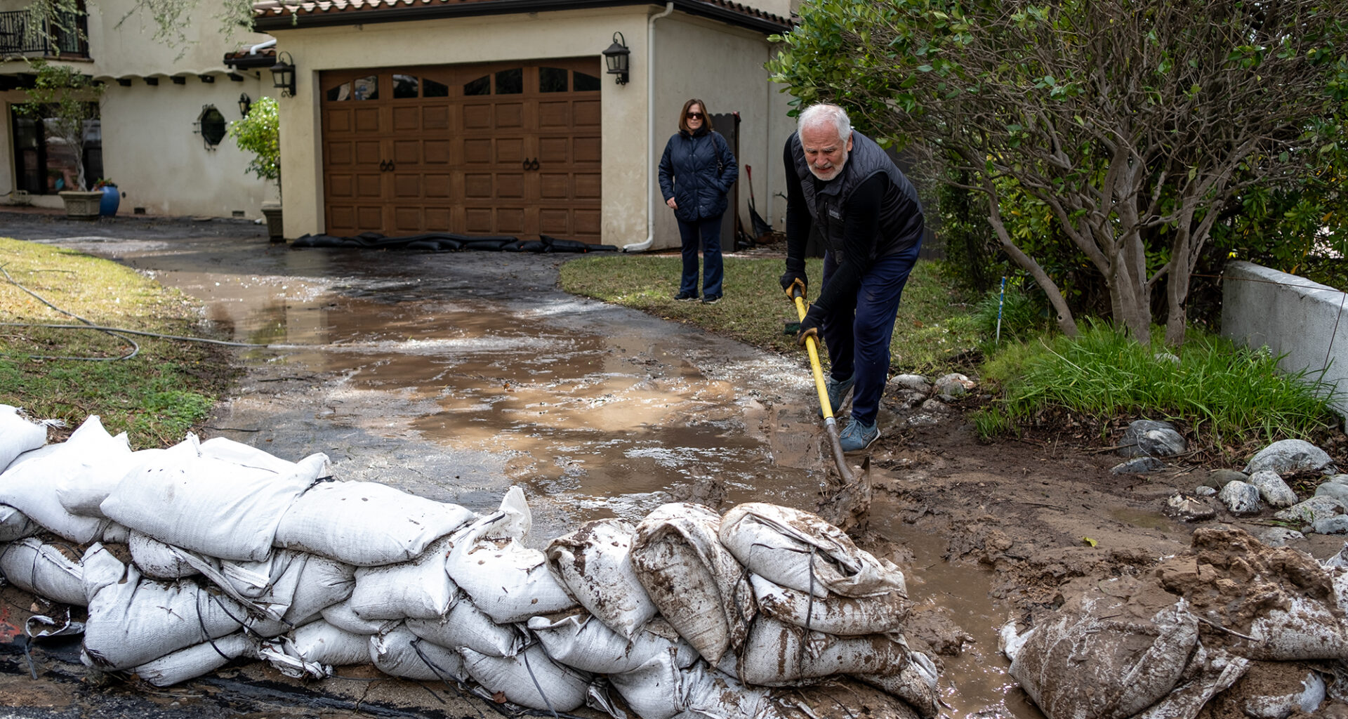 Many Southern California fire survivors face insurance delays