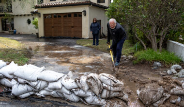 Many Southern California fire survivors face insurance delays