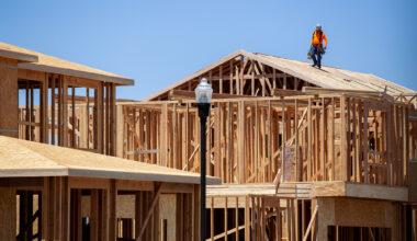 Lawmakers push $10 billion housing bond, kill rent cap