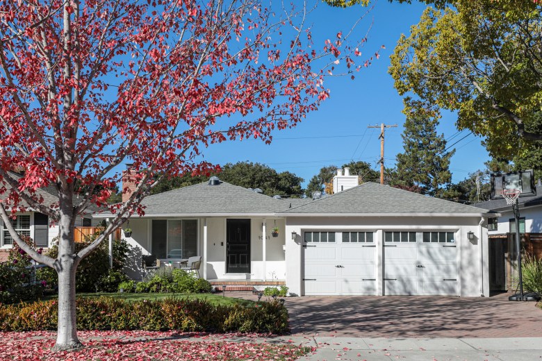 Artificial intelligence is being used more and more on the Peninsula to help assist in the homebuying process. Virtual assistants can answer questions, data mine listings with specific characteristics,  connect homebuyers with local real estate agents, and a whole lot more. Embarcadero Media file photo.