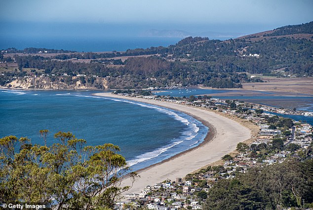 Calle del Arroyo is a half-mile road off Highway 1 in Stinson Beach, California that is threatened by rising sea levels