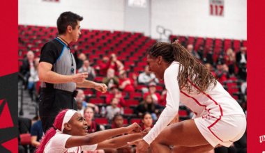 Lady Rebels defeat Fresno State