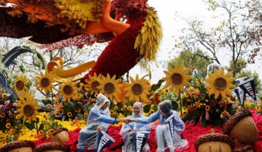 Rain doesn’t deter Rose Parade spectators from festivities – NBC Los Angeles