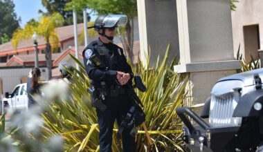 Sinkhole temporarily closes prominent intersection in Coronado