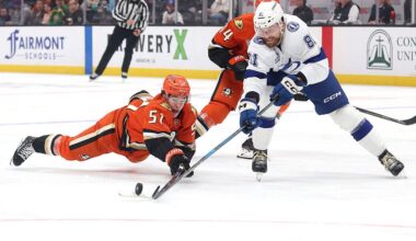 Lightning Edge Ducks 4-3 in Overtime: Cooper Celebrates 1,000th Game Win