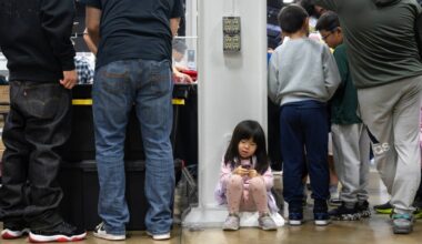 Trading cards and connections in Orange County – Orange County Register