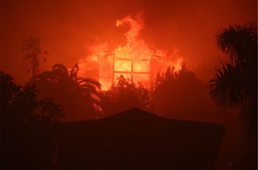 Photo of a structure fire.