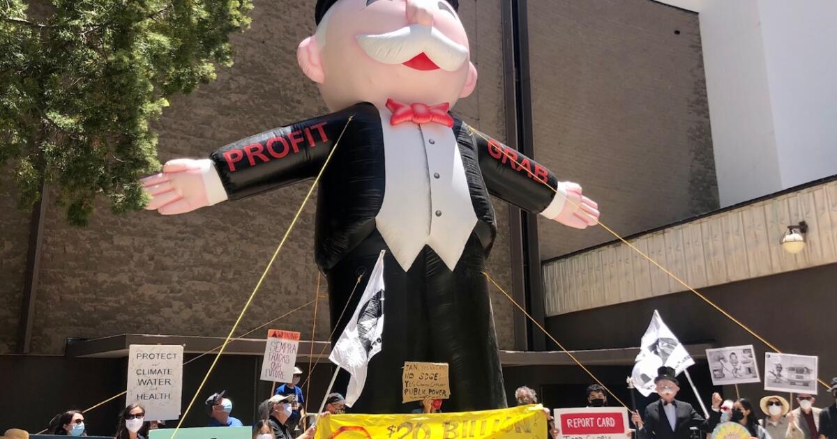 Letters to the Editor: Is a billionaire tax the answer to California’s healthcare woes?