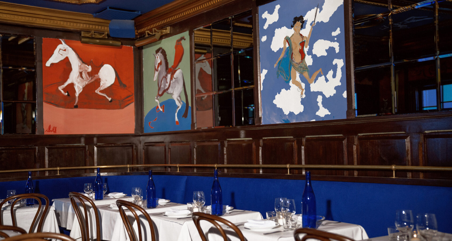 Why the L.A. Hot Spot Horses Suddenly Close?