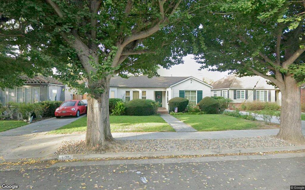 1175 Crescent Drive - Google Street View