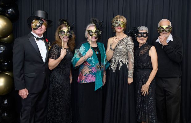 Moonlight Masquerade fundriaser