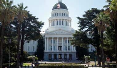 Proposed legislation in California, New York would allow residents to sue federal agents