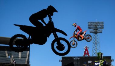 Supercross kicks of new season in Anaheim – Orange County Register