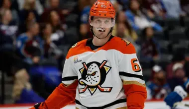 Ex-Ranger captain steps away from the Anaheim Ducks following life-changing news back home