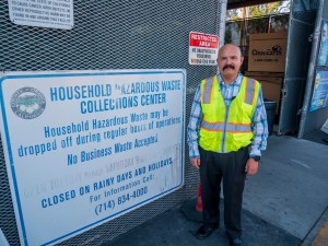 Video Observer: Disposing of Household Hazardous Waste at Anaheim Collection Center