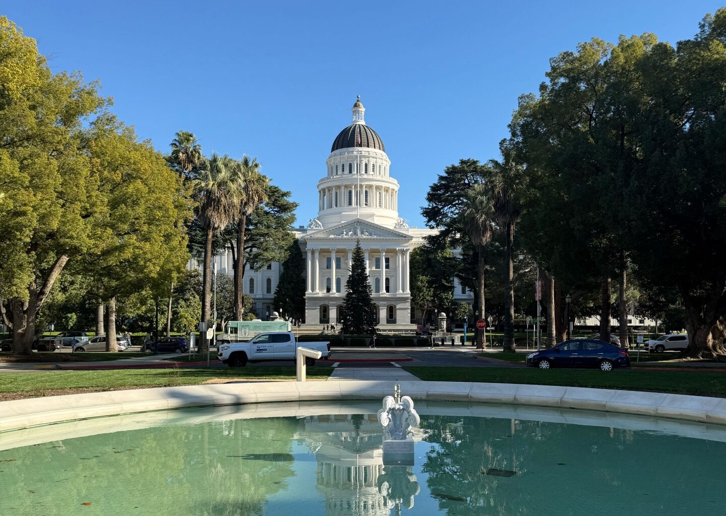 Capitol Mall fountain active for the first time in 16 years