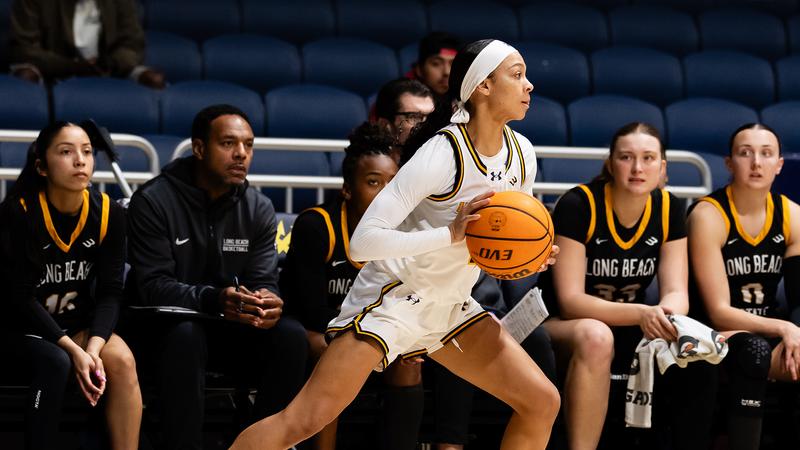 Tritons Travel to Northridge, Host Bakersfield