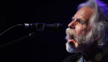Bob Weir to be honored with public memorial in San Francisco