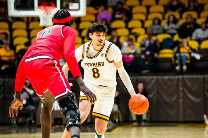 Cowboy Cagers Head to The Valley to Face Fresno State on Saturday
