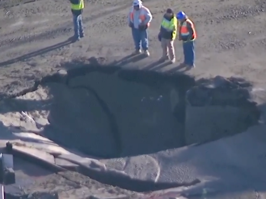 morena_blvd_sinkhole3_sky10_011526.png