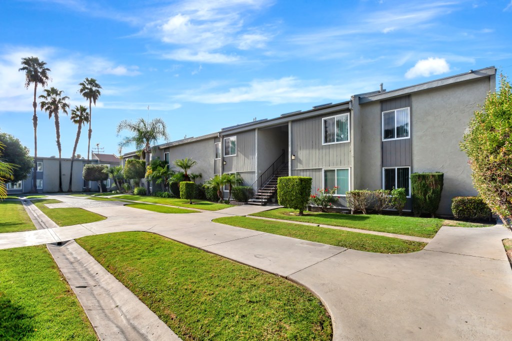 54-year-old Buena Park townhomes sell for $7.8 million – Orange County Register