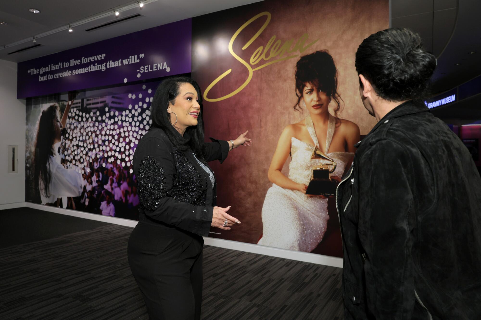 Suzette Quintanilla and Chris Perez 