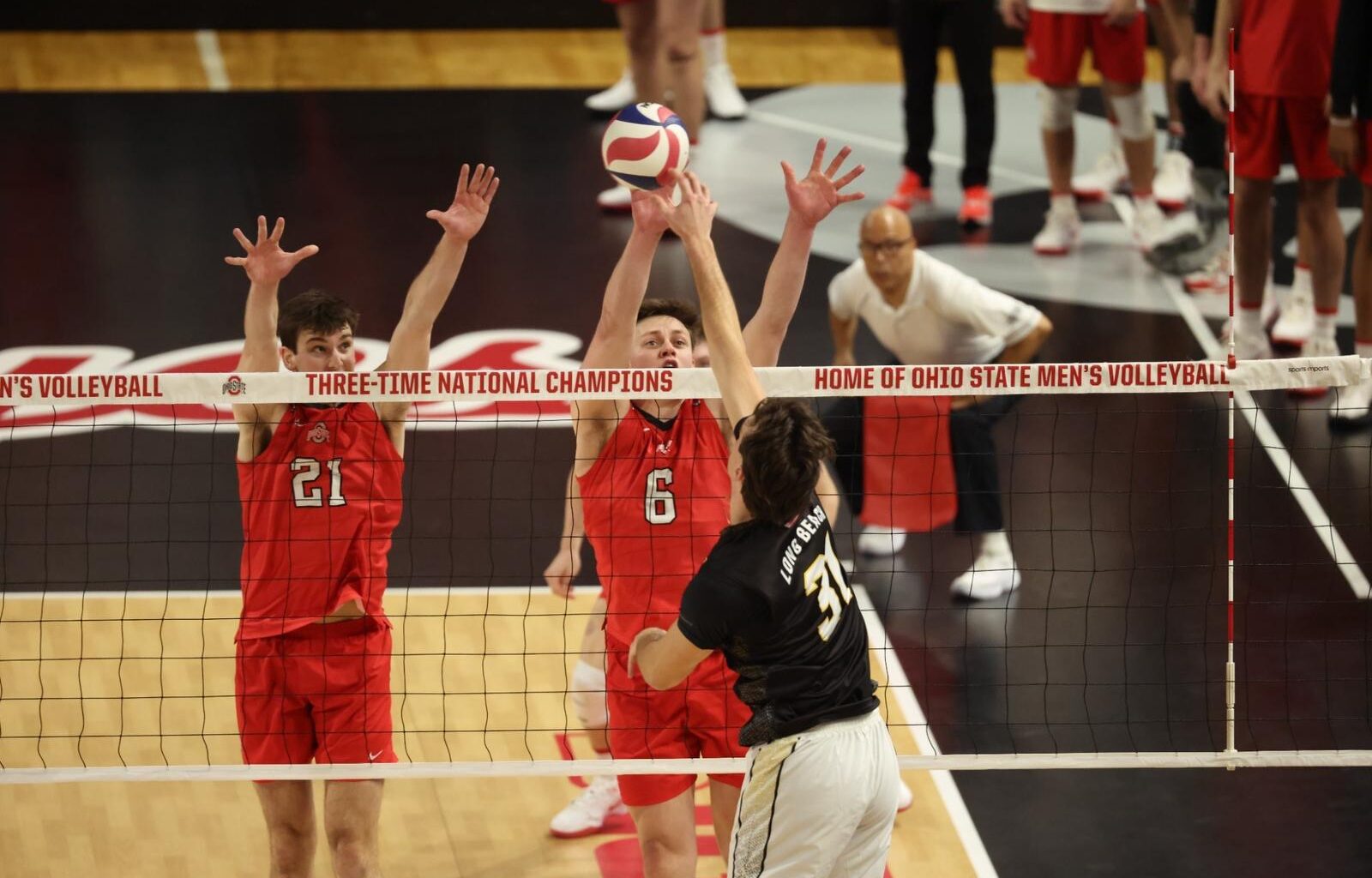 Beach Grind Out Road Win at No. 13 Ohio State