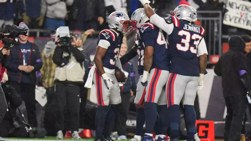 Hawkins, Woodson On To AFC Championship Game