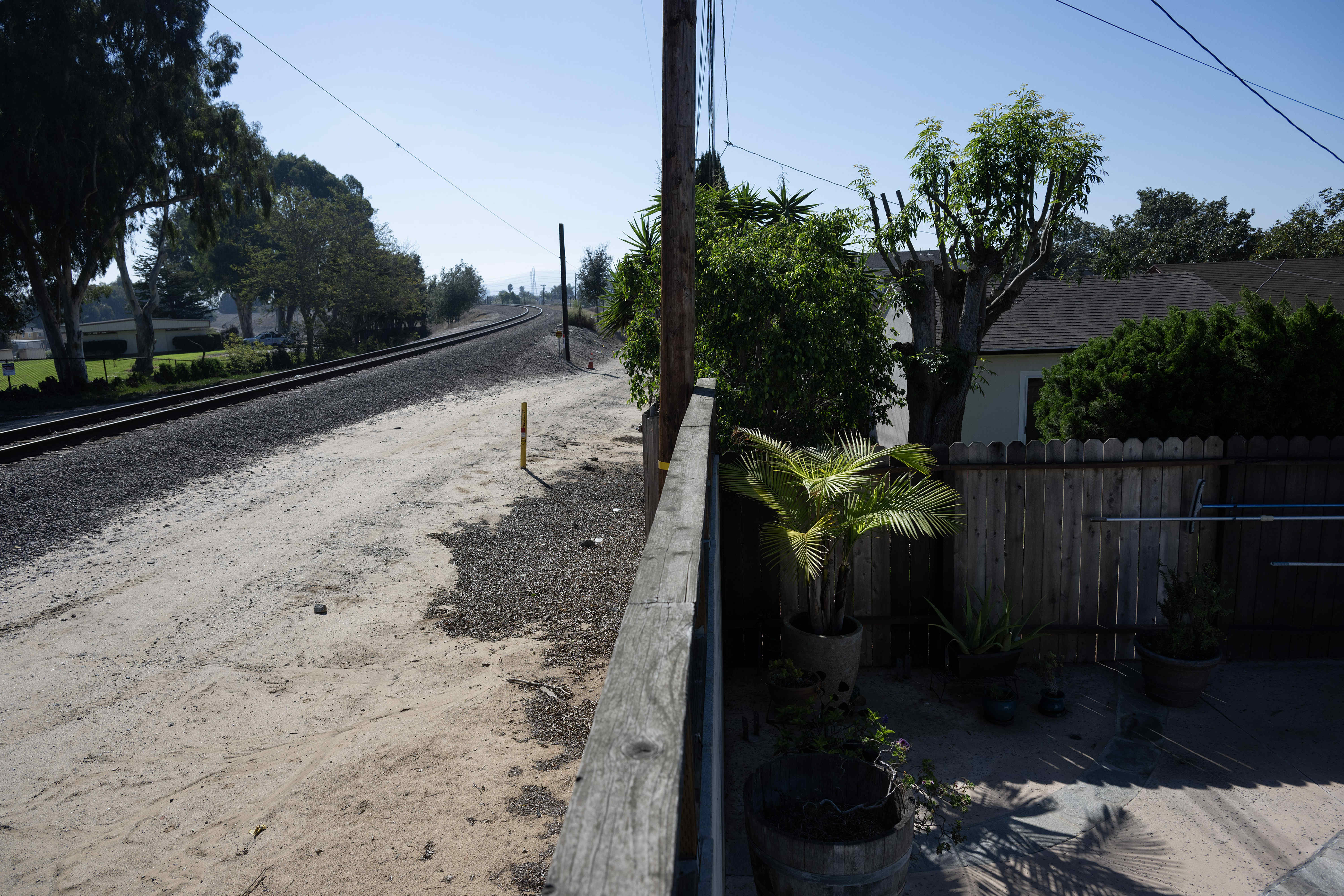 The distance from Niki Negrete-Mitchellâs backyard to the existing freight...