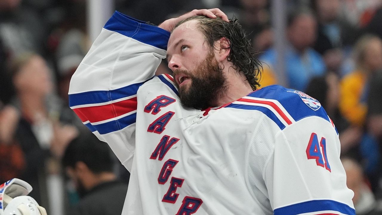 Rangers' power play fails when they need it in loss to Ducks