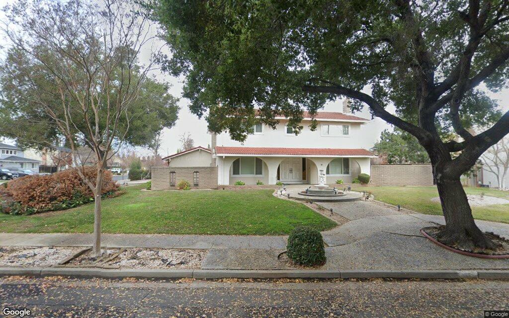 99 Calfhill Court - Google Street View