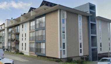 Berkeley apartment complex is foreclosed at sharply discounted value