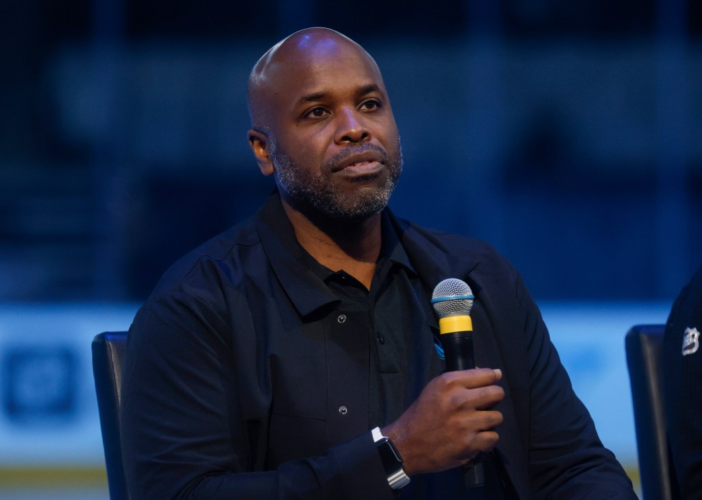 San Jose Sharks' Mike Grier eyes contract extension for Kiefer Sherwood