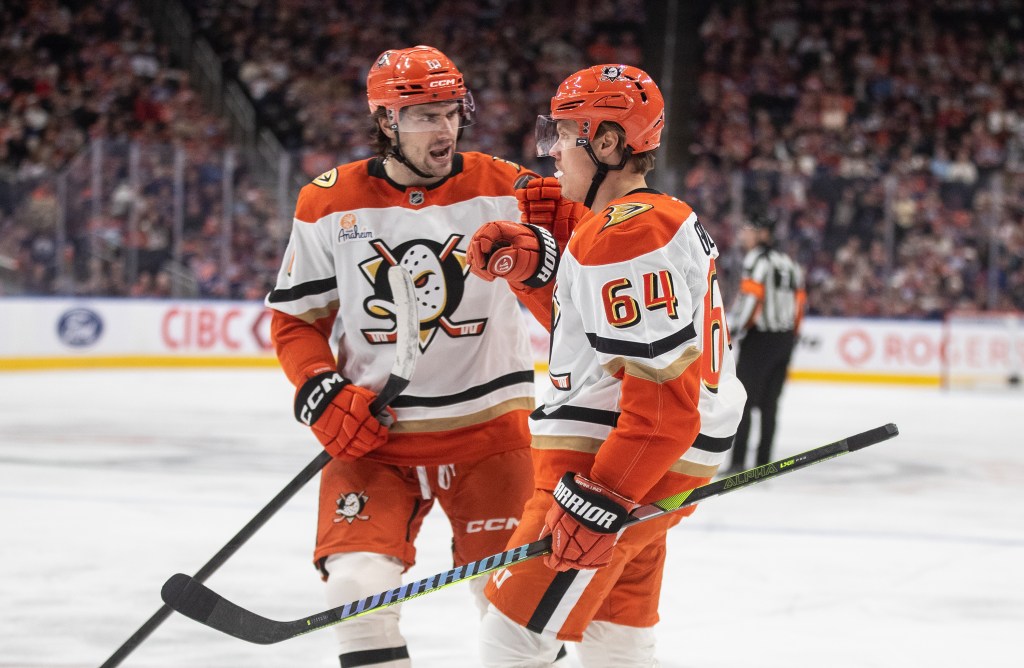 Ducks’ win streak ends against Oilers despite Mikael Granlund’s hat trick – Orange County Register